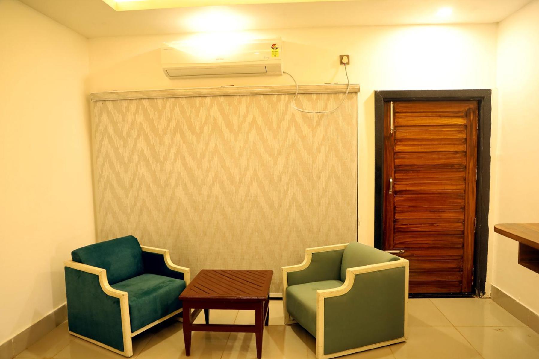 Panna Tiger Resort- Riverside Property Rajgarh  Экстерьер фото
